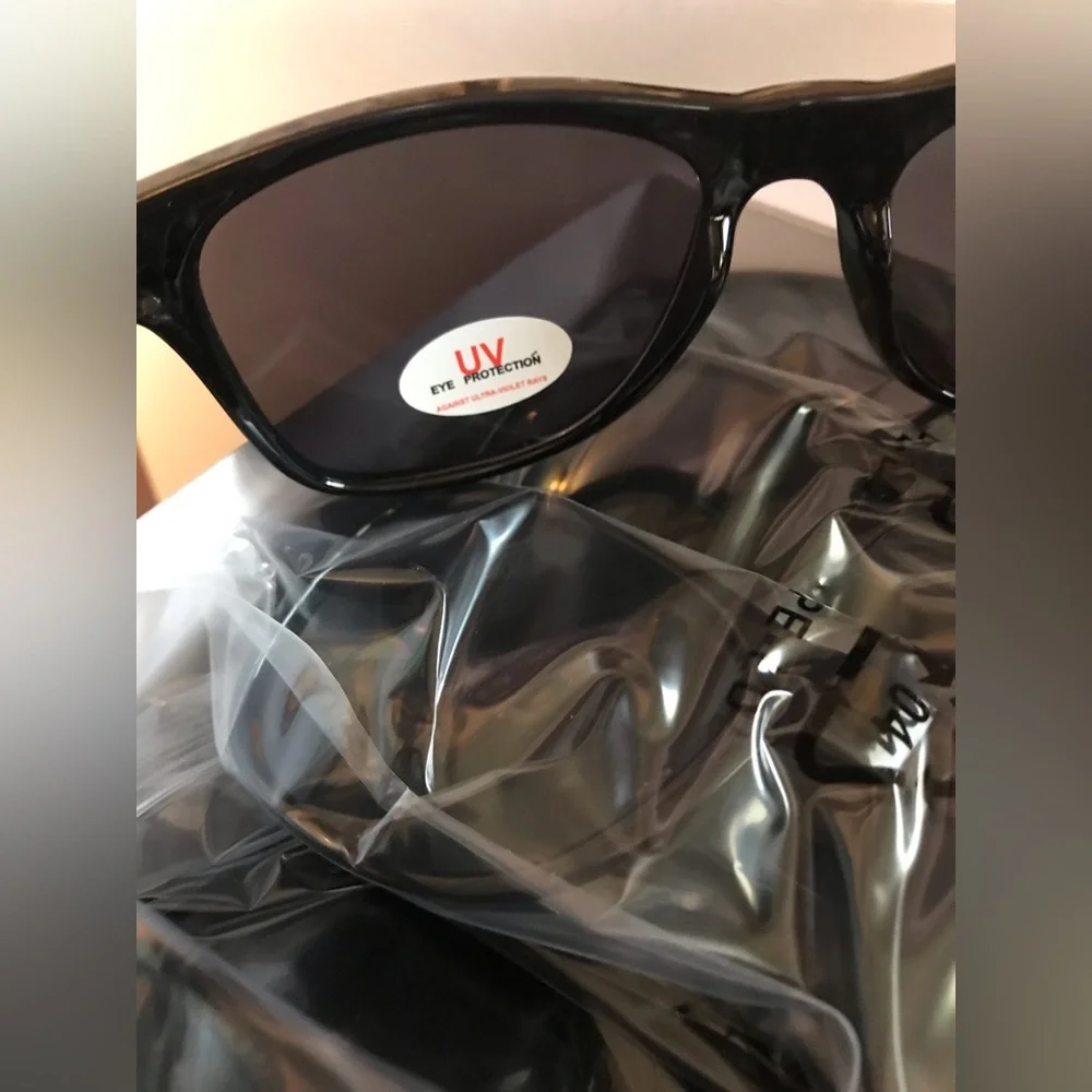 Tito’s Vodka Sunglasses Black